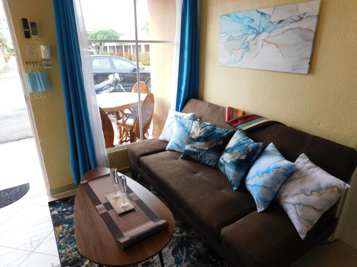 Condo Villa B27 Sleeps Five People - B28 Sleeps Six People - Price Includes Housekeeping Fees Not Taxes - Very Close To The Pool And Beach! Jacó Εξωτερικό φωτογραφία