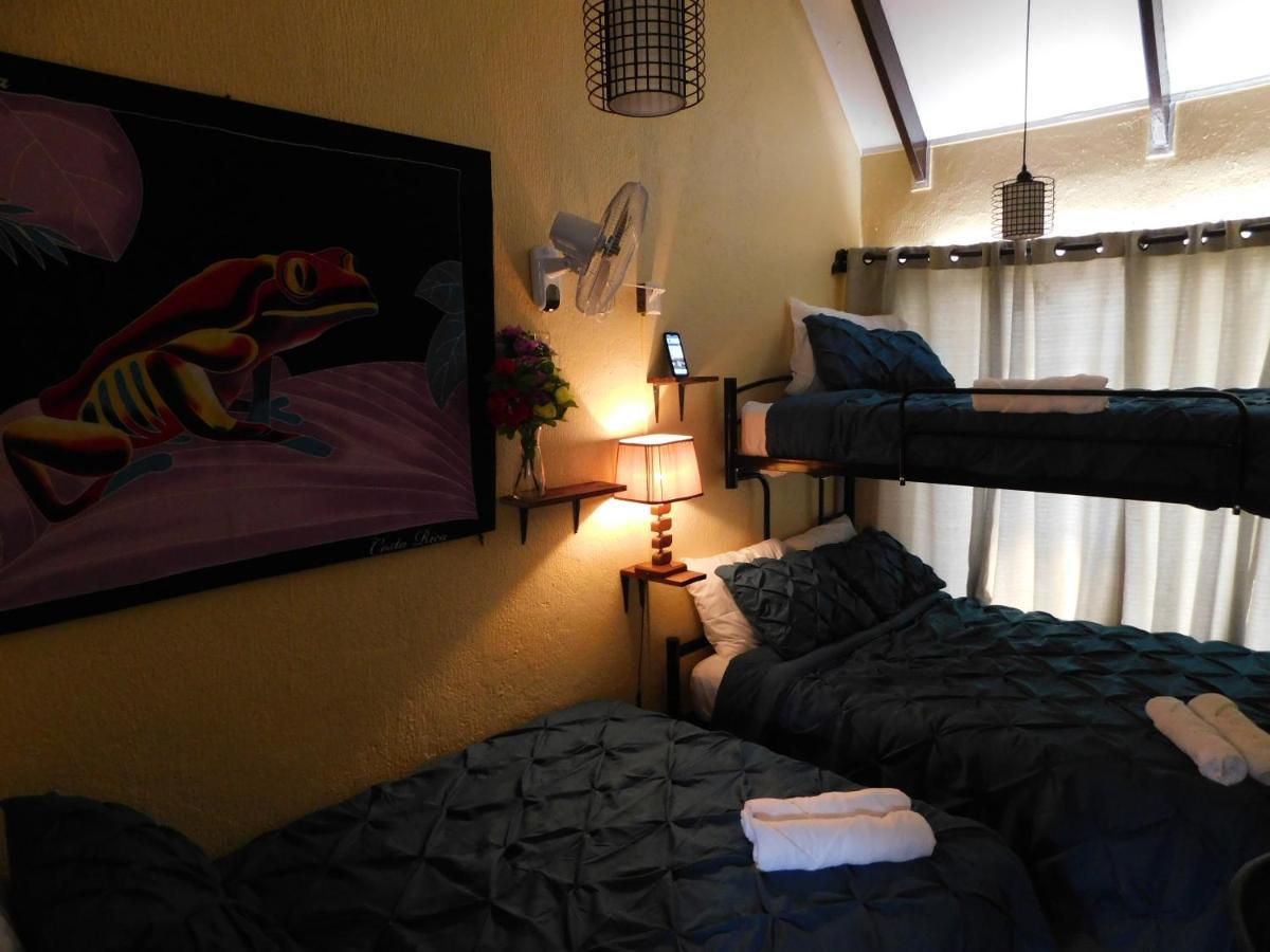 Condo Villa B27 Sleeps Five People - B28 Sleeps Six People - Price Includes Housekeeping Fees Not Taxes - Very Close To The Pool And Beach! Jacó Εξωτερικό φωτογραφία