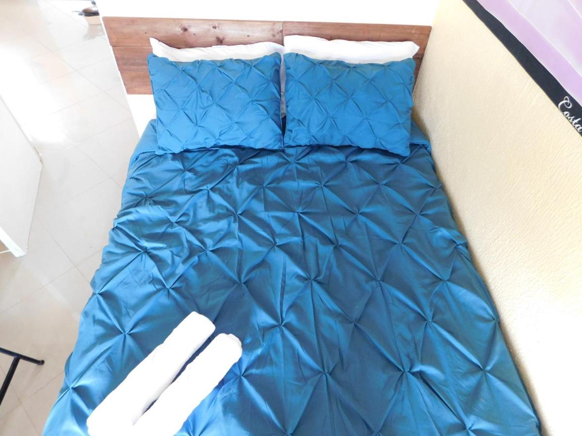 Condo Villa B27 Sleeps Five People - B28 Sleeps Six People - Price Includes Housekeeping Fees Not Taxes - Very Close To The Pool And Beach! Jacó Εξωτερικό φωτογραφία